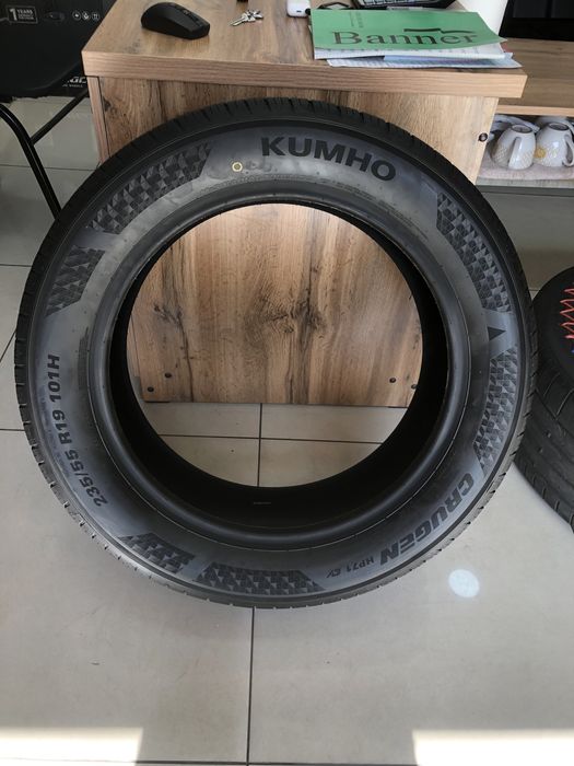 Kumho crugen hp 71