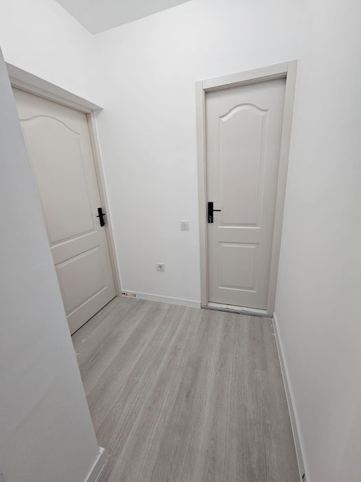 Aparat  2 Camere.  60 mp In Mamaia  nord.  Zona lydal   termen lung