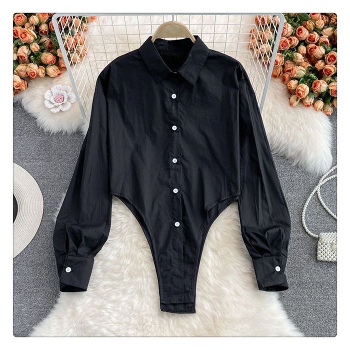 Черная ркбашка.