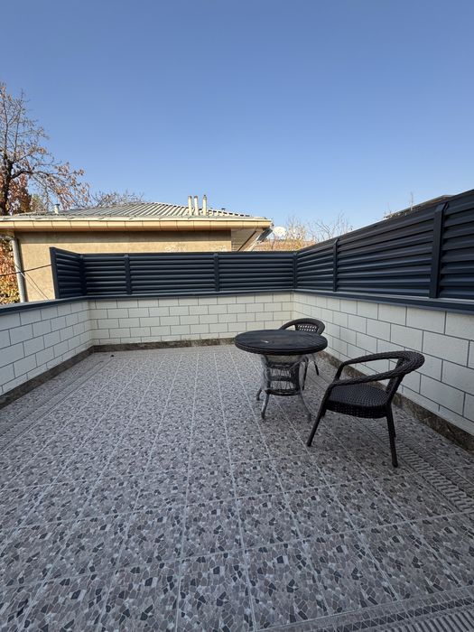 Новый дом 7 комнат, 4 с/у, терраса с возможностью бассейна — премиум