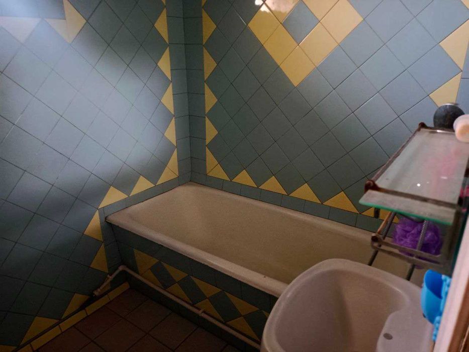 Продаётся 3/2/5  78 м2, Электроаппарат, напротив ЖК "GREENWICH"