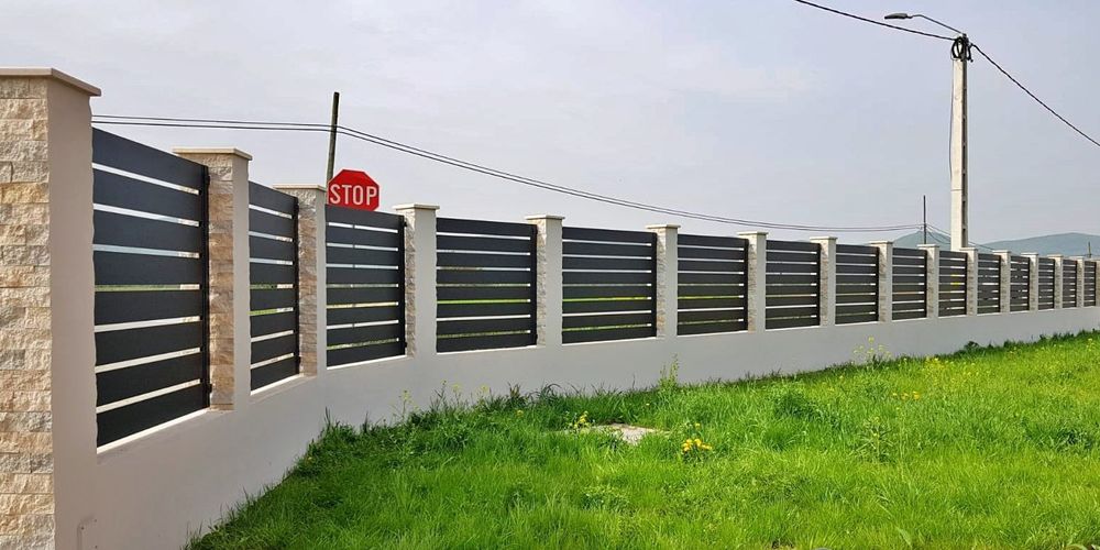 Garduri din sipca metalica, panou tip jaluzele, tabla, plasa