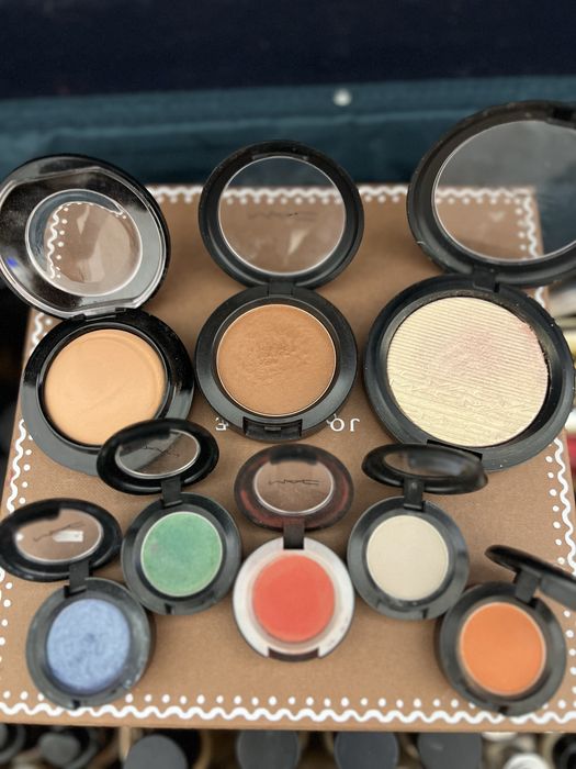 Коректори за лице, сенки, хайлайтъри Mac