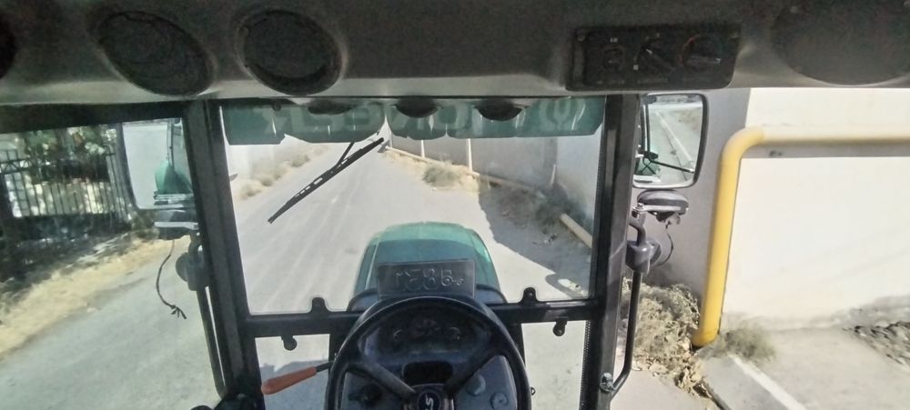 Traktor ttz100 sotiladi