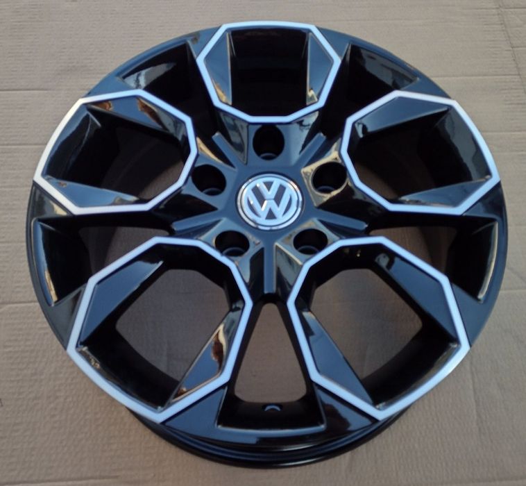 Jante R17 VW Passat Golf Jetta Tiguan Arteon pe 17 "
