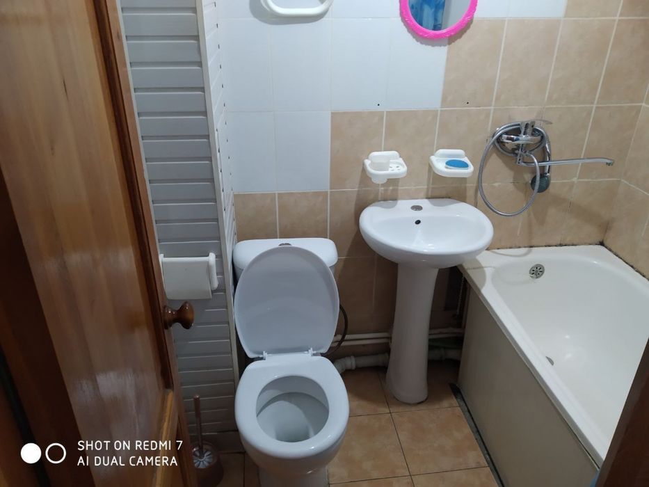 Срочно 2 ком кВ возле метро Максим Горького