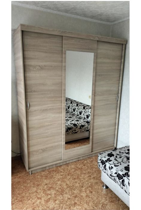 Продам шкаф купе