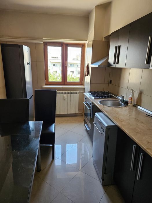 Apartament de inchiriat in Craiova centru chiar la Targul de Craciun