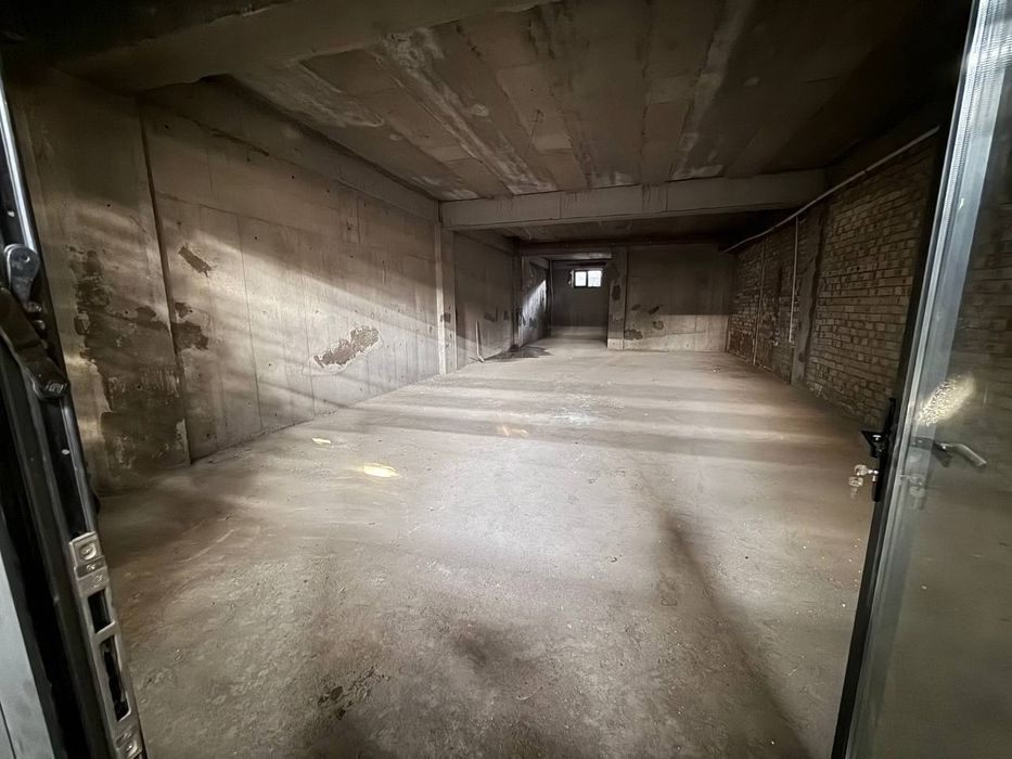 Срочно продается помещение новостройка цокольный этаж 1 линия