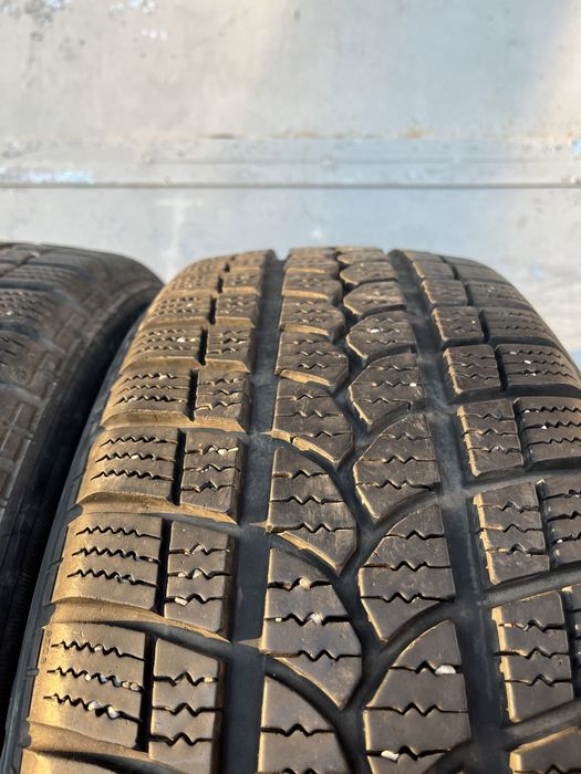 2 бр. зимни гуми 205/55/17 Tigar DOT 3216 6,5 mm