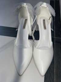 белые туфли с бантиком, 39 размер
