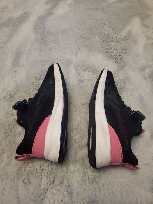 Adidași Puma mărimea 32