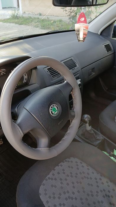 Skoda  Fabia 1.2 cu clima