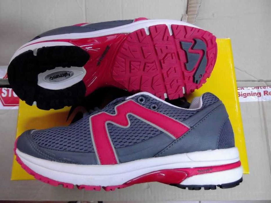 Adidasi Karhu® pt sporturi de performanta