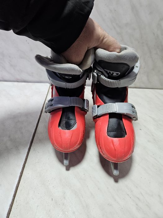 Patine gheata 671 reglabile marime 29-30-31-32  .