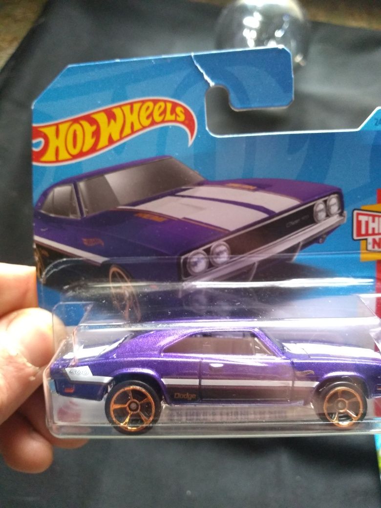 HotWheels колички