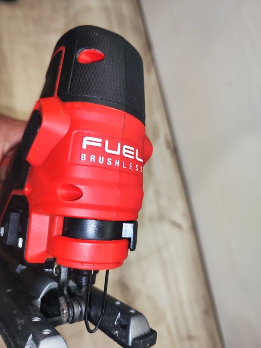 Corp Pendular, soricel Milwaukee M18 FBJS stare noua