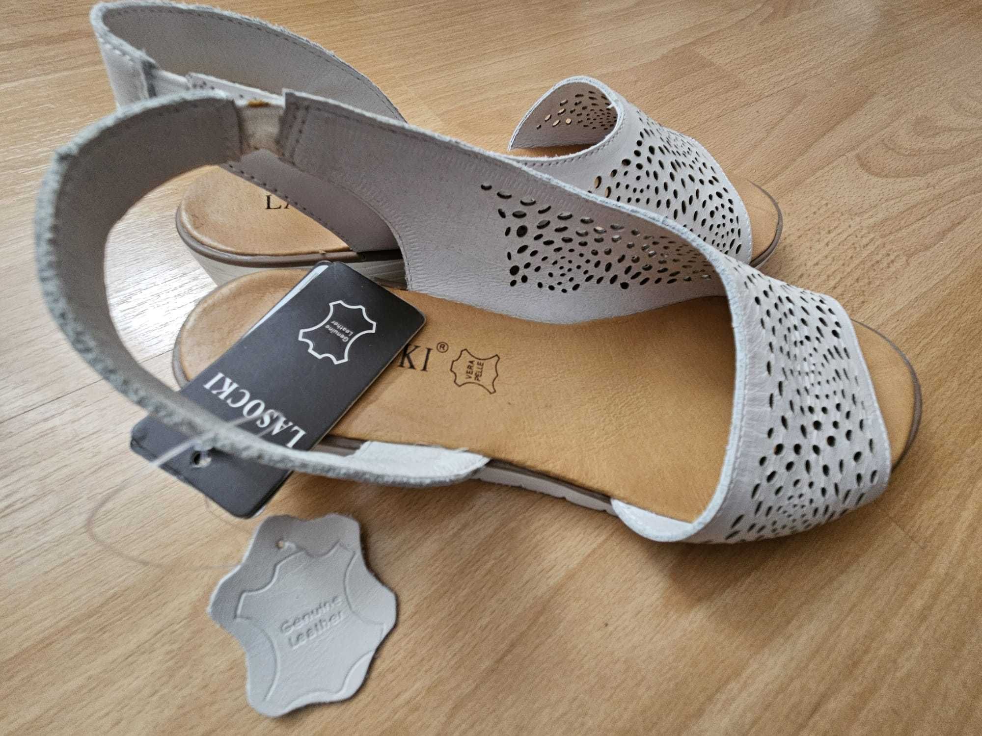 Sandale albe de piele talpa plata