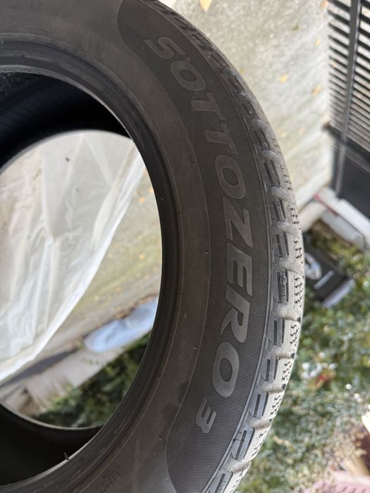 Anvelope iarna Pirelli Sottozero 3 215/55/17