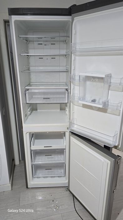 Combina frigorifica  Whirlpool  W7 911O OX H AQUA, 360 l