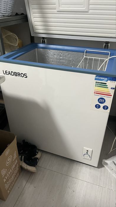 Морозильник Leadbros