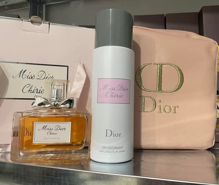 Комплект Narciso Rodriquez, Scandal,Dior и др.