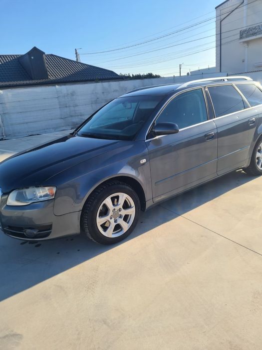Vând Audi a4 1,9 TDI  2007 ,mai multe info la nr 076patru476noua56