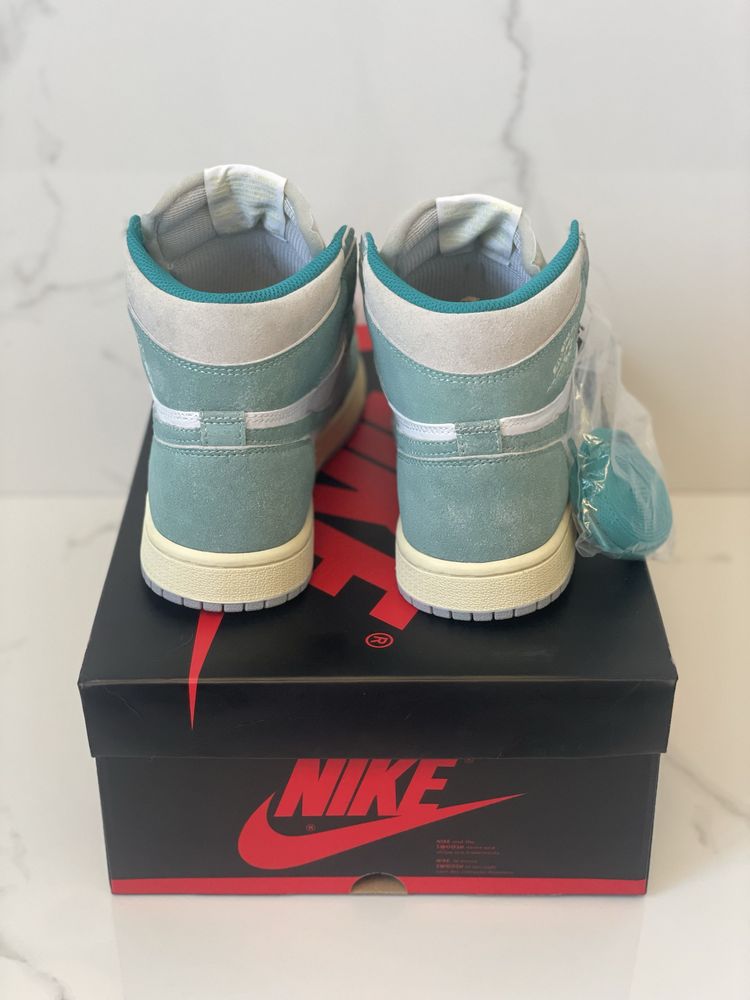 Air Jordan 1 Turbo Green Retro High Royal Hyper Tie Dye White