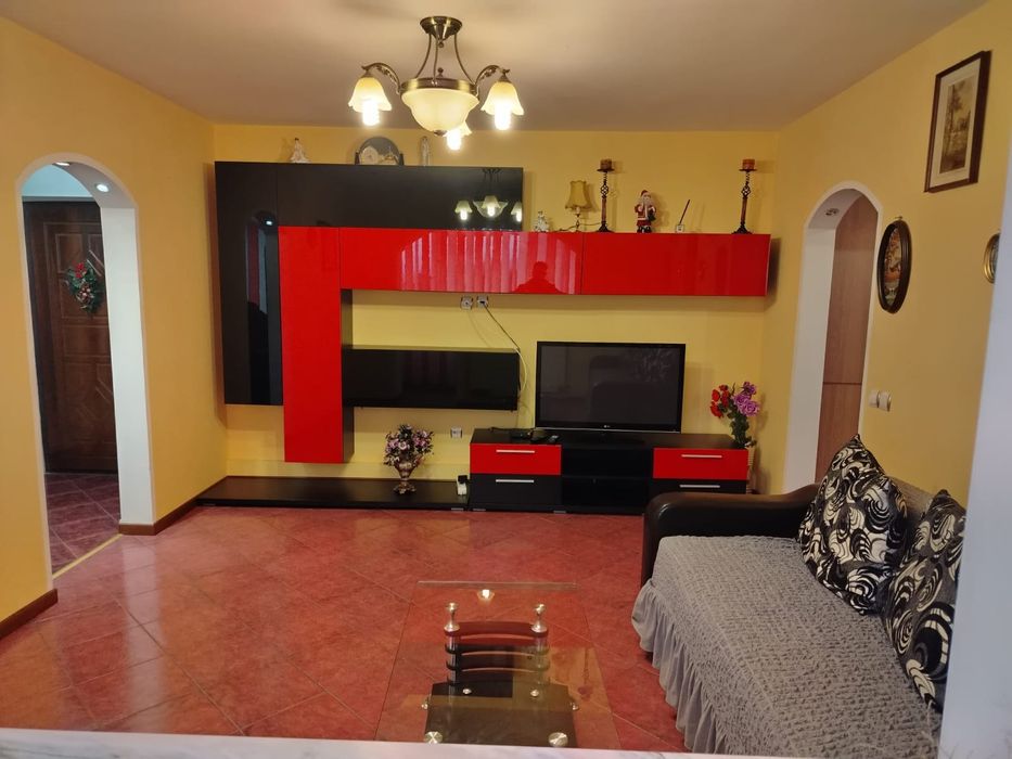 Apartament de inchiriat