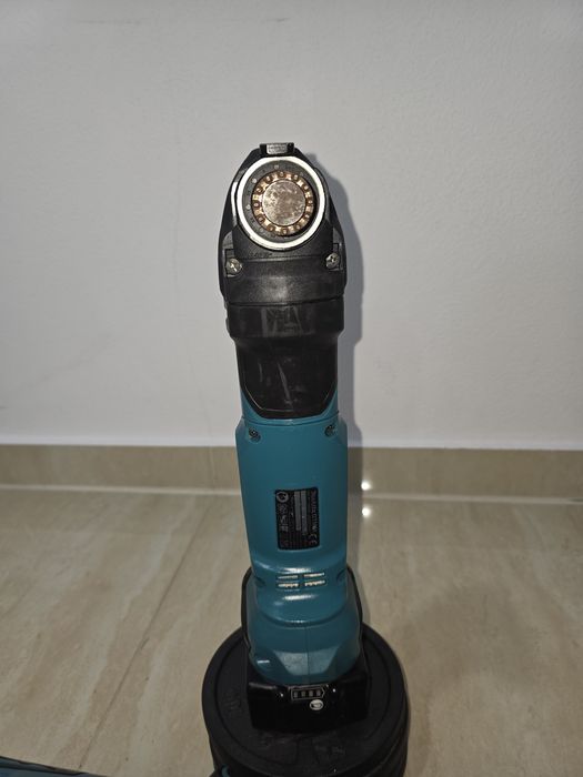 Multifuncțională multicutter Makita DTM51