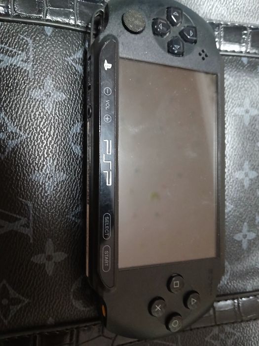 Assalom alekum Psp sotiladi Street Model Ideal Holatda