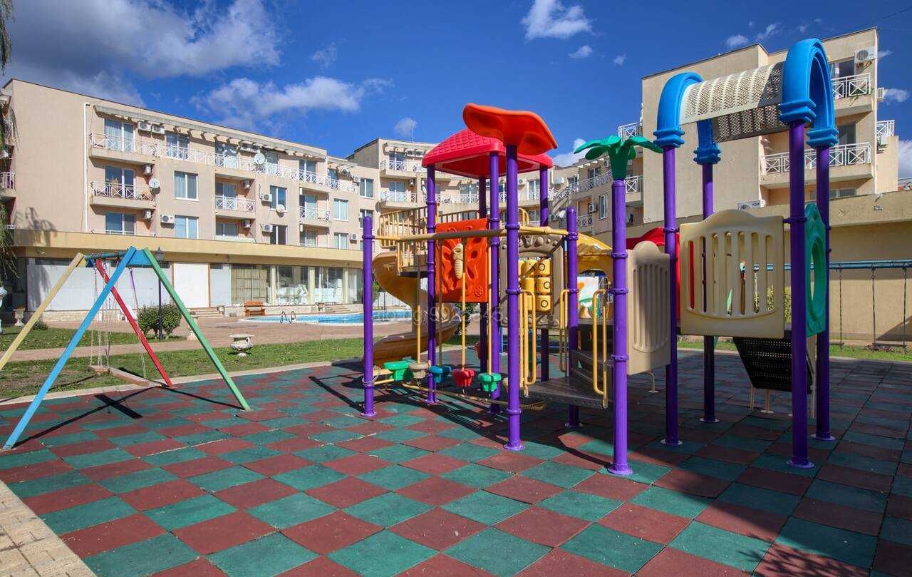 Продава се Едностаен апартамент в к.к. Слънчев бряг - 29 кв.м за 1104 €/кв.м - Снимка #9