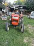Vând tractor fiat 420