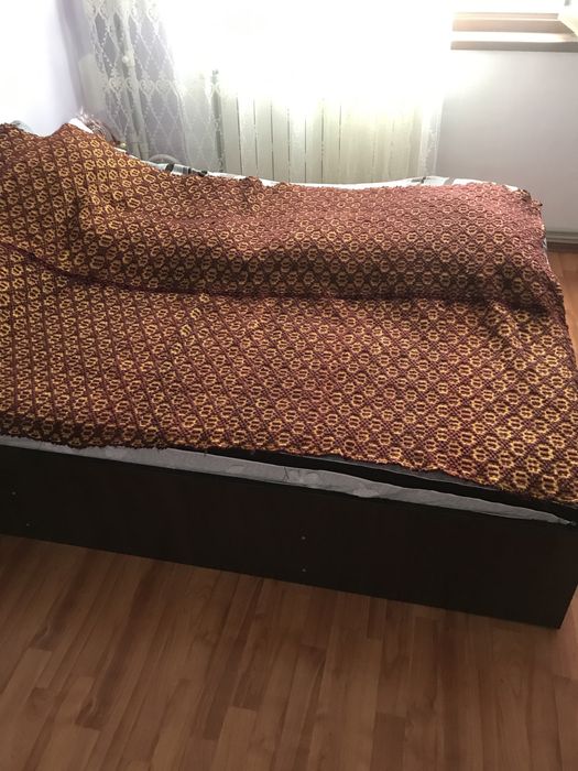 Velință/macat țesută manual in război (TOP)