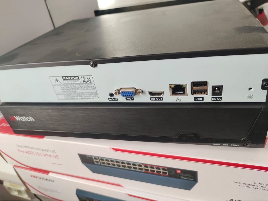 IP Видеорегистратор hi watch 24 port