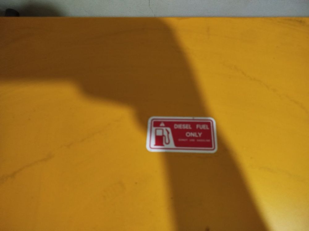 Generator sotiladi 10 kv(toza)