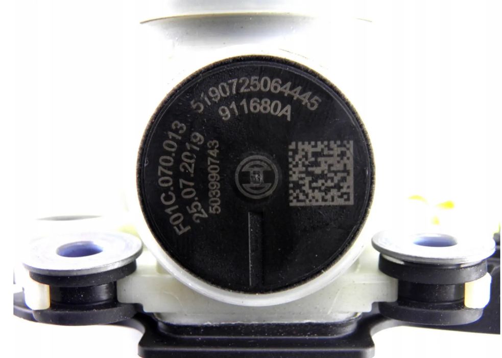 ADBLUE помпа за Mercedes F01C250151