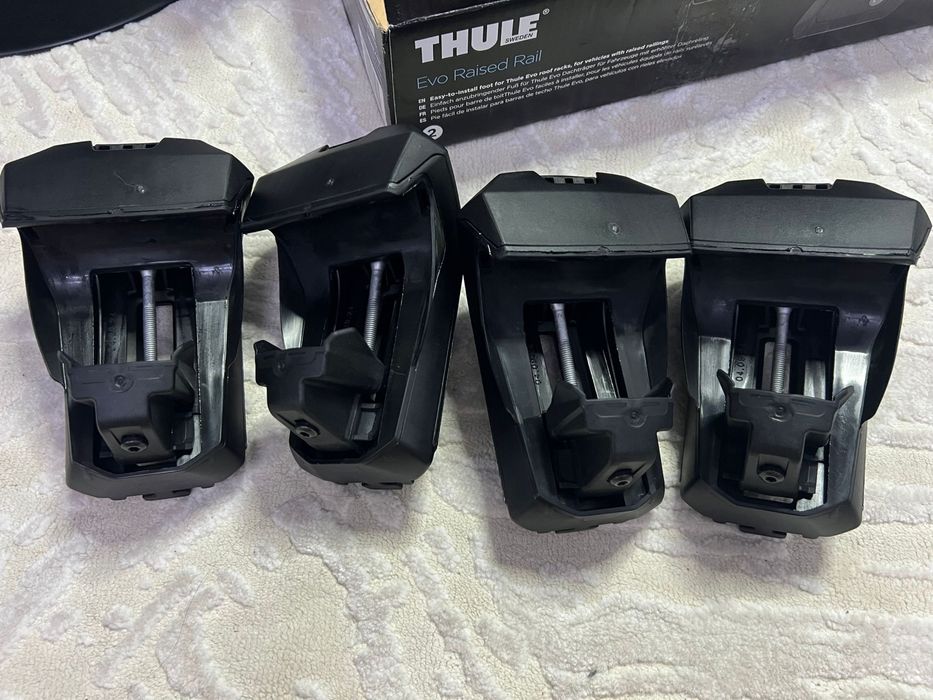 Picioare de portbagaj Thule