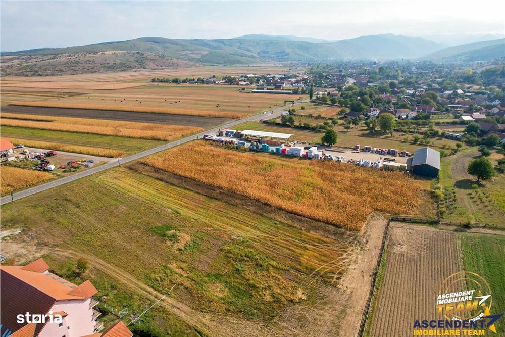 2.460 mp, teren intravilan, acces facil, Ghelinta, Covasna