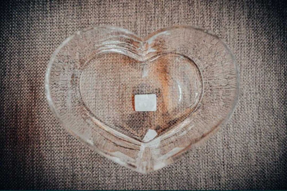 Vaza / Bol de sticla inima