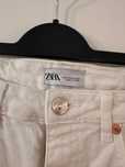 Pantaloni albi zara