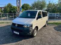 VW Transporter  T5. 9 Locuri.
