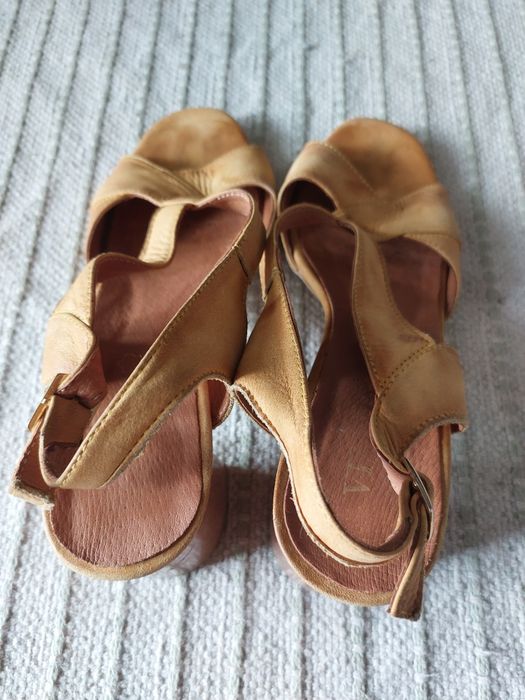 Дамски обувки Visini от естествена кожа