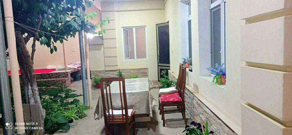 ШИНАМ Ховли СОТИЛАДИ Авайхон м.ф.й. 3.2 сотик 4 хона М. Улугбек рн