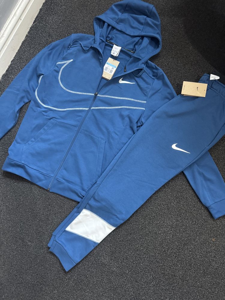 Trening Nike Dry Fit