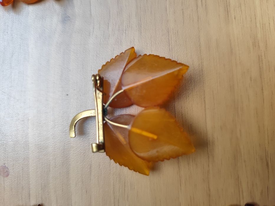 Бижута от натурален балтийски кехлибар