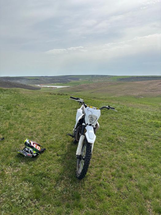 Vand motocross Alfarad 150