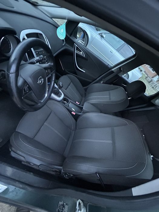 Vand opel astra j sport tourer