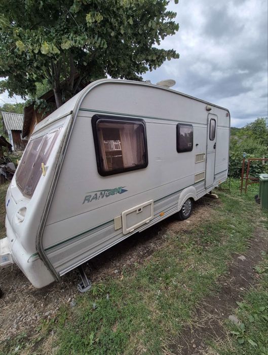 Vând sau schimb cu mașina rulotă Bailey Ranger 4 persoane
