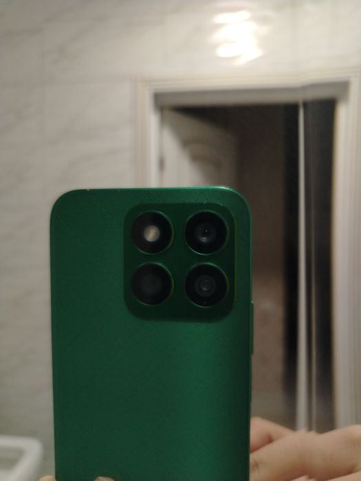 Honor x8b и самсунг j330 идеальный состояния